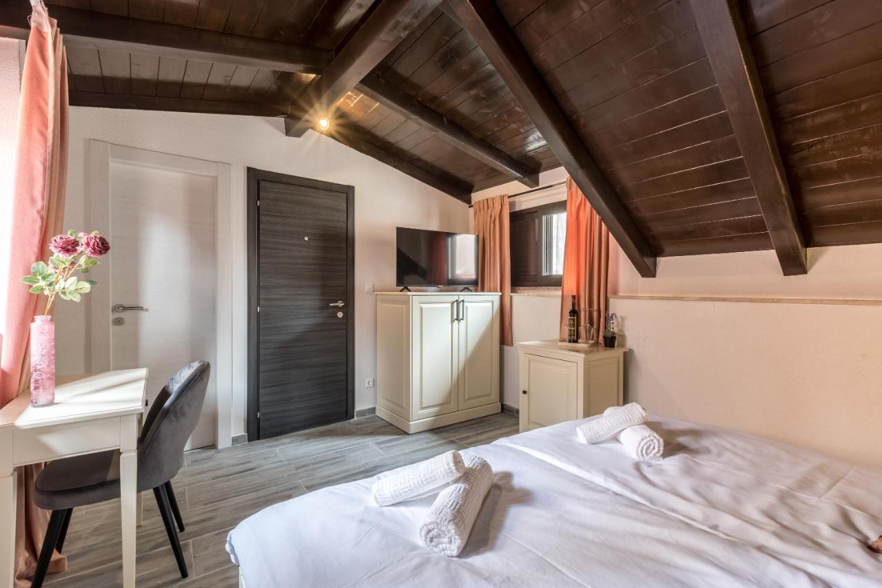 Old Town B&B Rooms Matusko Split Exterior foto